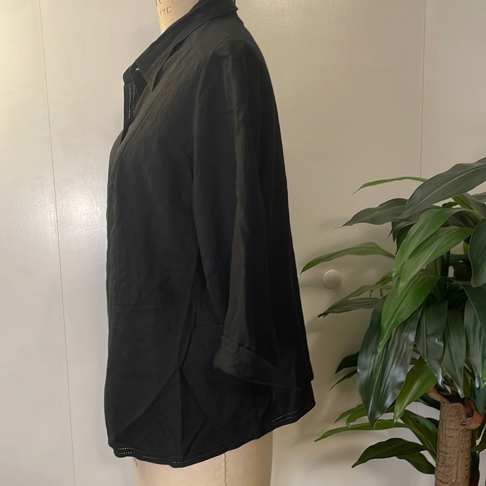 Sag Harbor Black linen long sleeve button down shirt - Picture 3 of 6